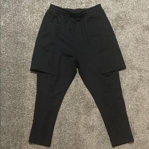 Men's Black Jogger style pants AQ/AQ